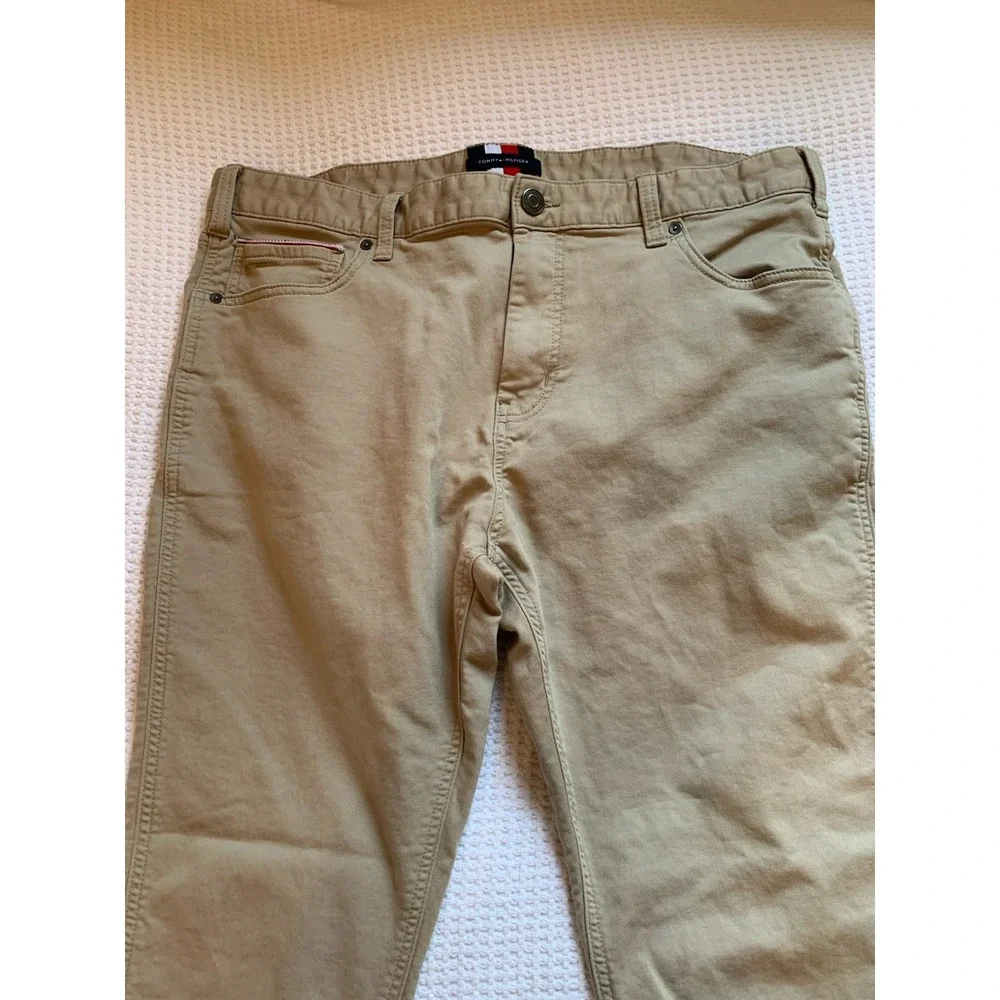 Tommy Hilfiger Beige Straight Pants, Men's Size‎ 38x30